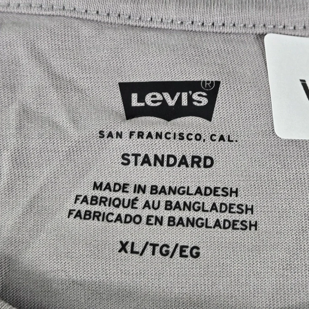 Levi's Men Shirt XL Gray Standard Logo Short Sleeve NWT
